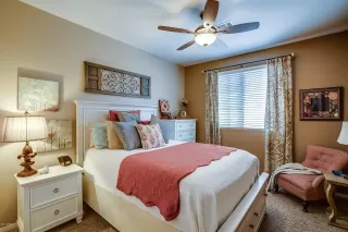 Photo #4: 6063936 Listing 