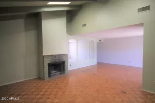 Photo #5: 6064136 Listing 