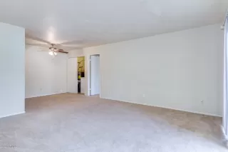 Photo #4: 6064257 Listing