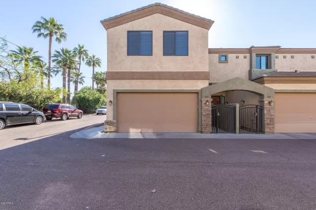 MLS: 6064343 Condo For Sale