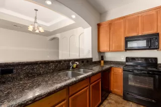 Photo #6: 6064343 Listing