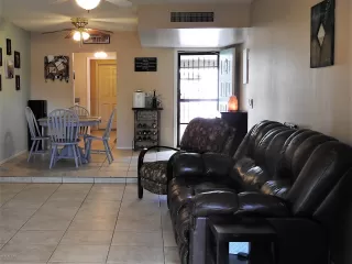 Photo #6: 6064390 Listing 