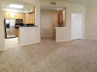 Photo #5: 6064394 Listing