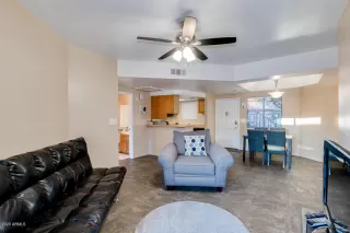 Photo #4: 6064530 Listing