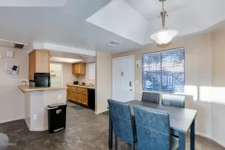 Photo #5: 6064530 Listing