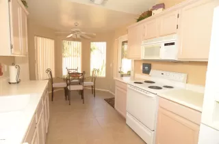 Photo #5: 6064621 Listing