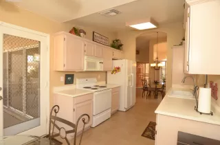 Photo #6: 6064621 Listing