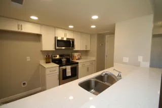 Photo #5: 6064843 Listing