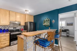 Photo #6: 6064938 Listing