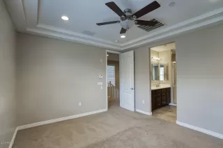 Photo #5: 6065067 Listing