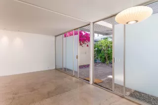 Photo #2: 6065116 Listing