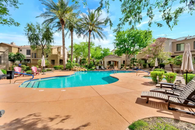 MLS: 6065272 Condo For Sale