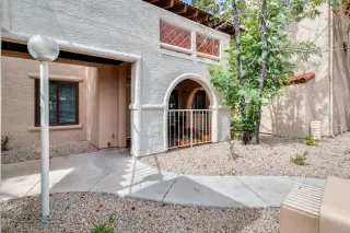 Photo #2: 6065305 Listing 