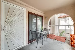 Photo #3: 6065305 Listing 