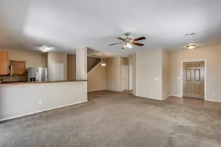 Photo #4: 6065437 Listing 