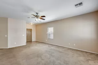 Photo #5: 6065437 Listing 