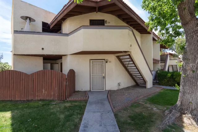 MLS: 6065454 Condo For Sale