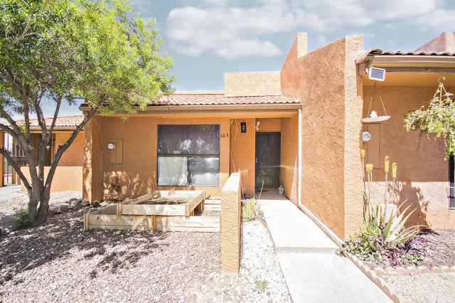 MLS: 6065469 Condo For Sale