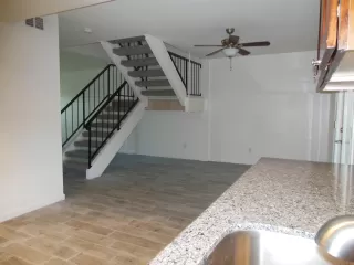 Photo #2: 6065594 Listing