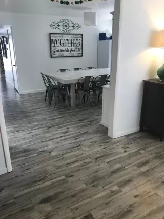 Photo #6: 6065727 Listing