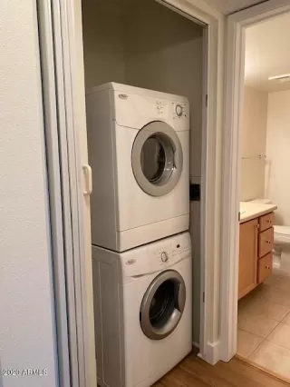 Photo #3: 6065730 Listing 