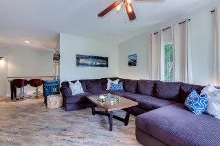 Photo #3: 6065744 Listing