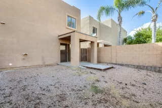 Photo #4: 6065785 Listing