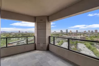 Photo #2: 6065913 Listing 