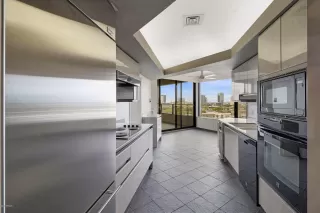 Photo #4: 6065913 Listing 