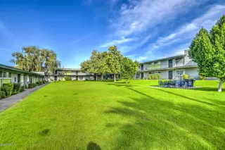 Photo #5: 6065939 Listing