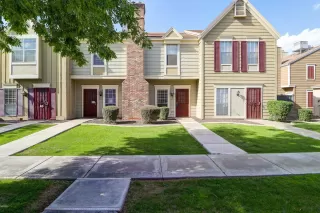 Photo #1: 6066149 Listing