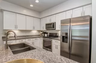 Photo #4: 6066200 Listing 