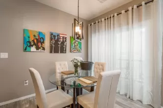 Photo #4: 6066296 Listing