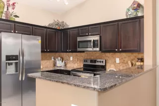 Photo #3: 6066359 Listing