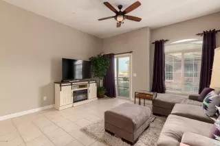 Photo #5: 6066359 Listing