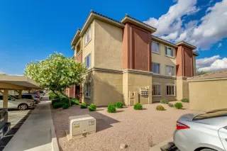 Photo #1: 6066663 Listing