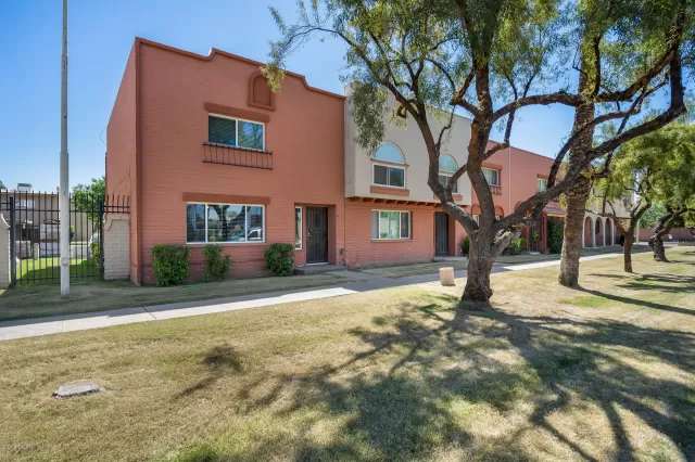 MLS: 6066687 Condo For Sale