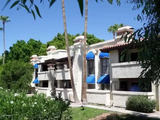 Photo #4: 6066803 Listing 
