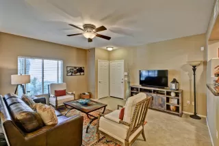 Photo #3: 6066968 Listing 