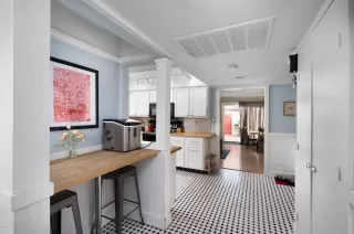 Photo #3: 6067025 Listing