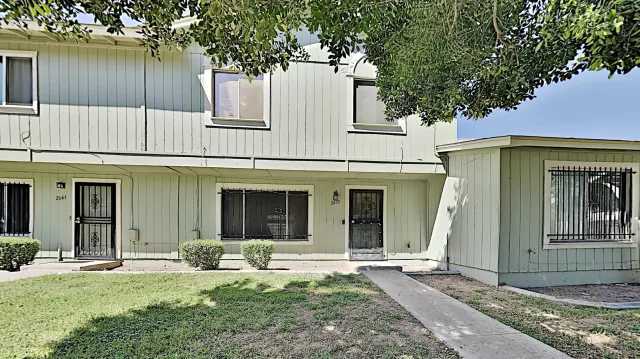 MLS: 6067052 Condo For Sale