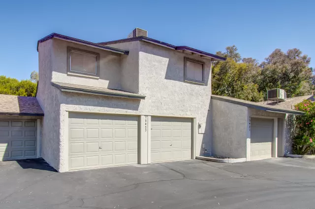 MLS: 6067057 Condo For Sale