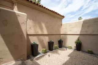 Photo #4: 6067138 Listing