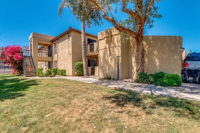 MLS: 6067140 Condo For Sale