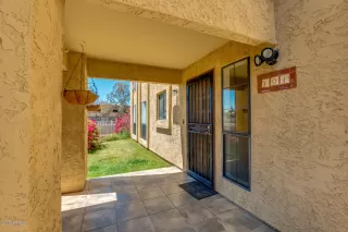 Photo #4: 6067140 Listing