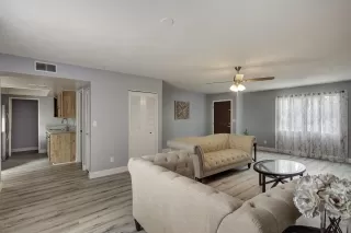 Photo #2: 6067164 Listing 