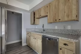 Photo #5: 6067164 Listing 