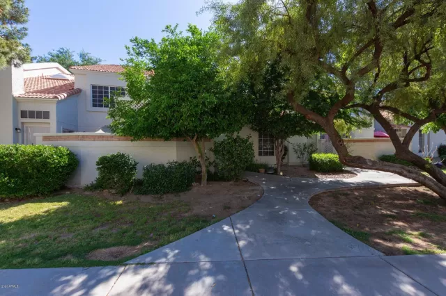 MLS: 6067289 Condo For Sale