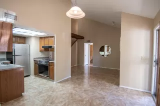 Photo #4: 6067482 Listing 