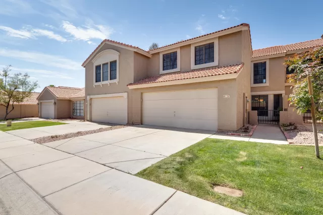 MLS: 6067834 Condo For Sale